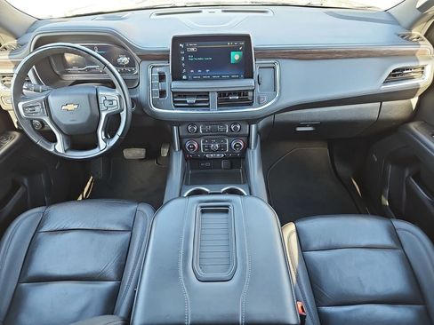 Used 2024 Chevrolet Suburban LT image 11
