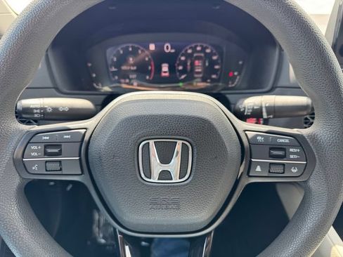 Used 2023 Honda Accord LX image 23
