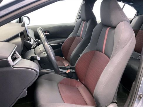 Used 2023 Toyota Corolla SE image 16