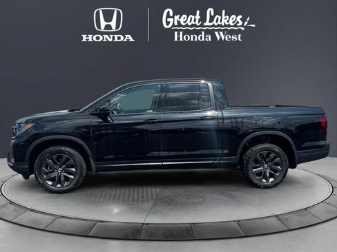 Used 2024 Honda Ridgeline Sport image 2