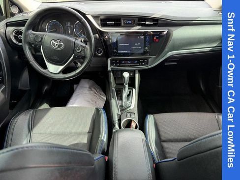 Used 2019 Toyota Corolla SE w/ SE Premium Package FWD image 13