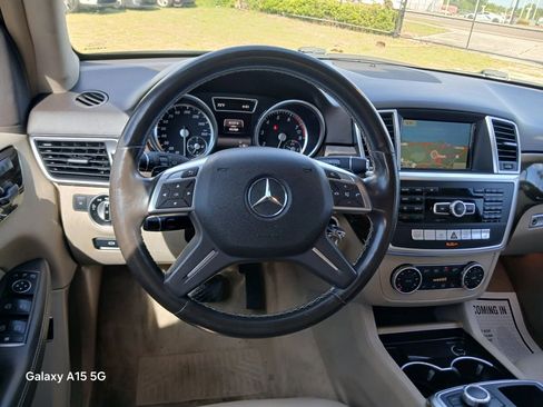 Used 2014 Mercedes-Benz ML 350 4MATIC w/ Premium 1 Package image 26