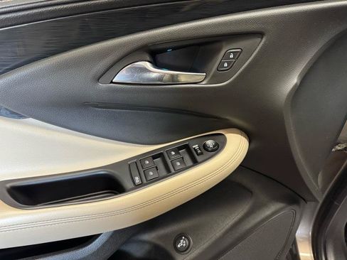 Used 2017 Buick Envision Preferred w/ LPO, Cargo Package AWD/4WD image 12