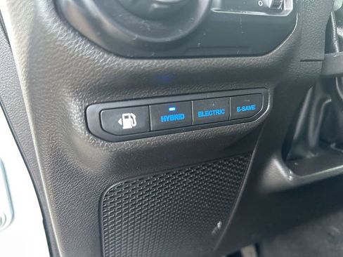 Used 2023 Jeep Wrangler Unlimited image 24