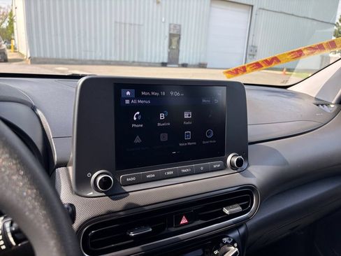 Used 2022 Hyundai Kona SEL AWD/4WD image 23