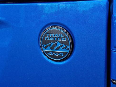 Used 2024 Jeep Wrangler Unlimited w/ Convenience Group image 32