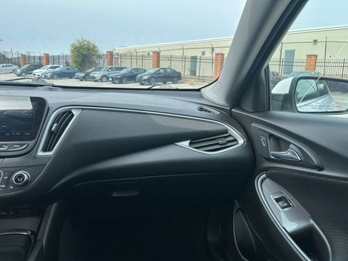 Used 2024 Chevrolet Malibu LT image 35