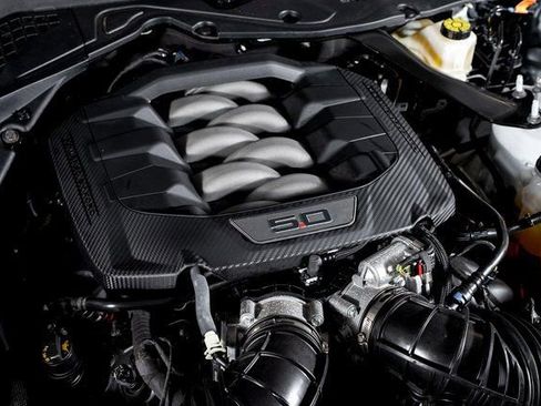 Used 2024 Ford Mustang GT Premium image 11