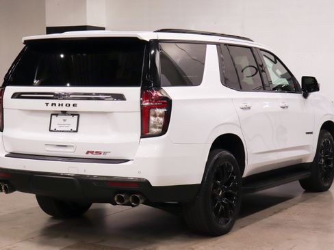 Used 2022 Chevrolet Tahoe RST w/ Sport Performance Package image 5