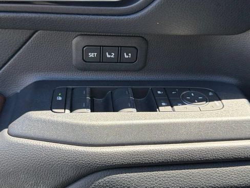 Certified 2025 Toyota Land Cruiser w/ Premium Package AWD/4WD image 21