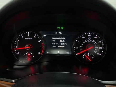 Used 2018 Kia Cadenza Technology image 24