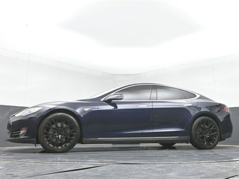 Used 2014 Tesla Model S P85 image 46