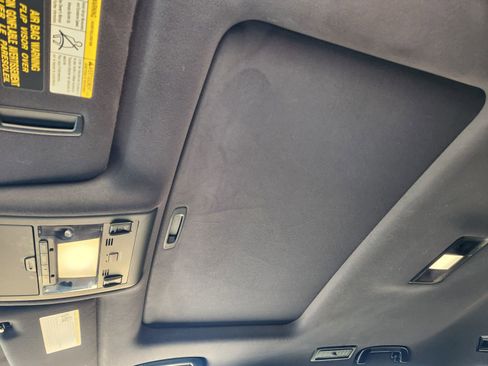 Used 2021 Toyota Land Cruiser image 29