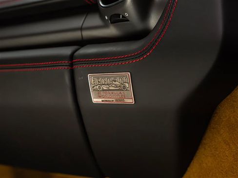 Used 2012 Ferrari 458 Italia Coupe RWD image 33