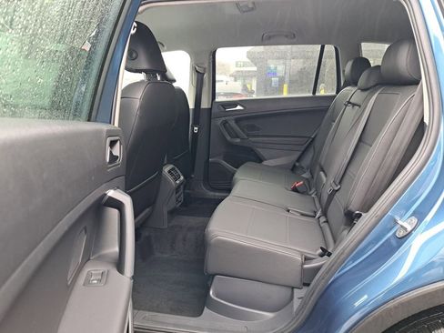 Used 2019 Volkswagen Tiguan SE image 24