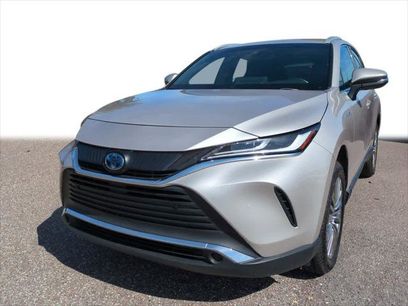 Certified 2021 Toyota Venza XLE w/ Softex Package