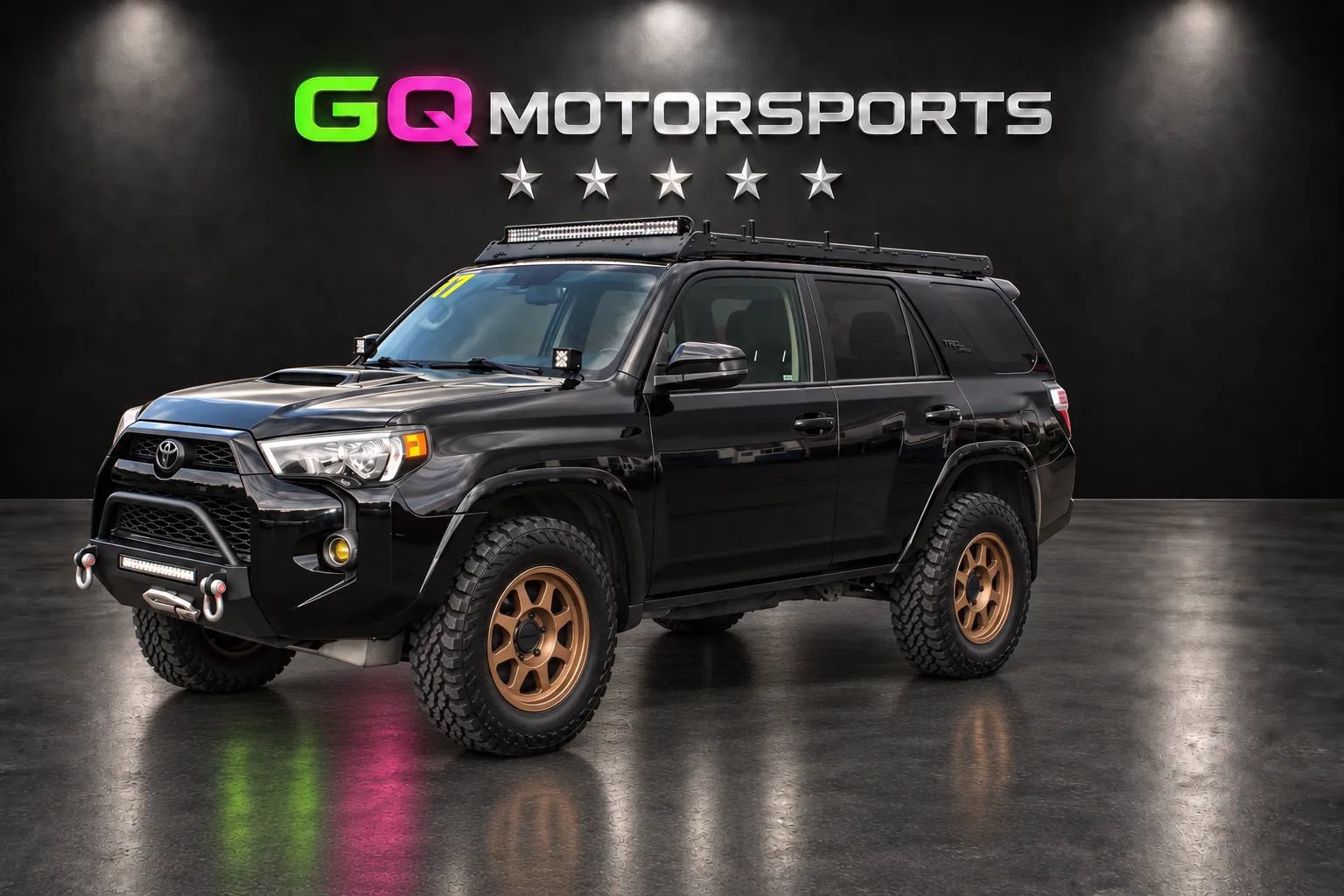 Used 2017 Toyota 4Runner TRD Off-Road AWD/4WD image 3