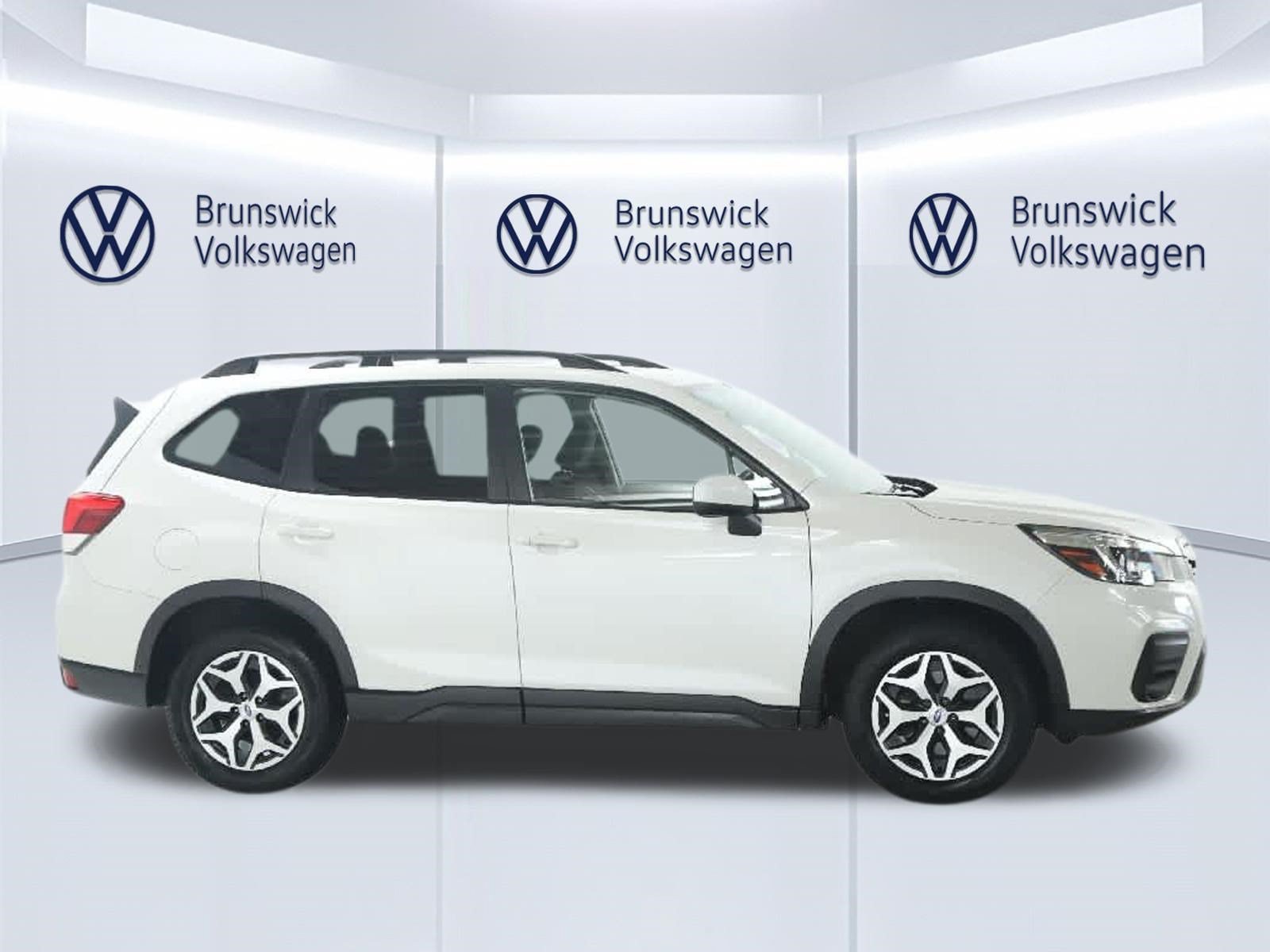 Used 2020 Subaru Forester Premium w/ Popular Package #1 AWD/4WD image 11