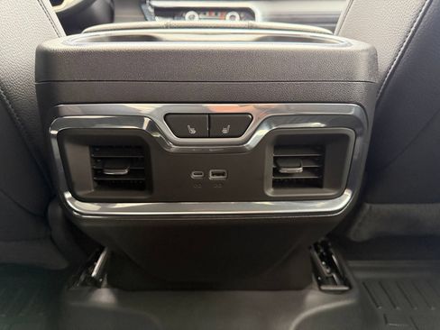 Used 2024 GMC Sierra 1500 Denali w/ Denali Reserve Package AWD/4WD image 28