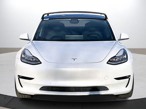 Used 2020 Tesla Model 3 Long Range image 3