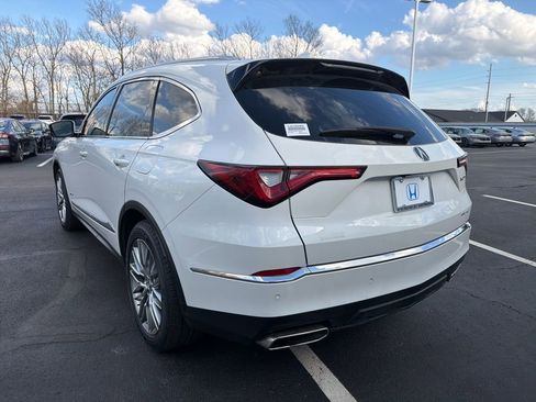 Used 2022 Acura MDX SH-AWD w/ Advance Package image 3