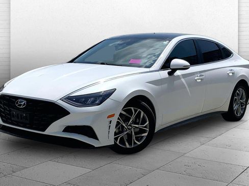 Used 2020 Hyundai Sonata SEL w/ Premium + Sunroof Package FWD image 13