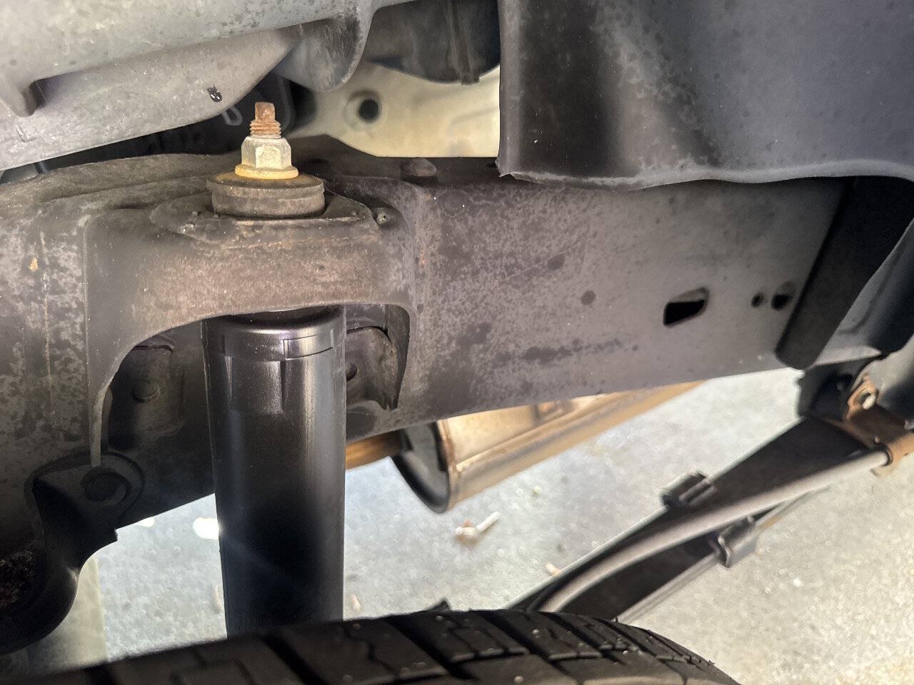 Used 2015 Toyota Tacoma 2WD Access Cab w/ SR5 Package image 32