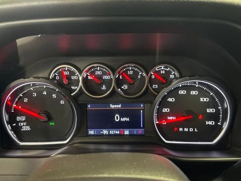 Used 2021 Chevrolet Silverado 1500 LT w/ Bed Protection Package AWD/4WD image 21