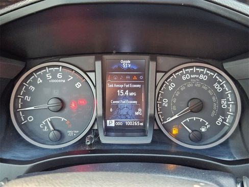 Used 2017 Toyota Tacoma image 23