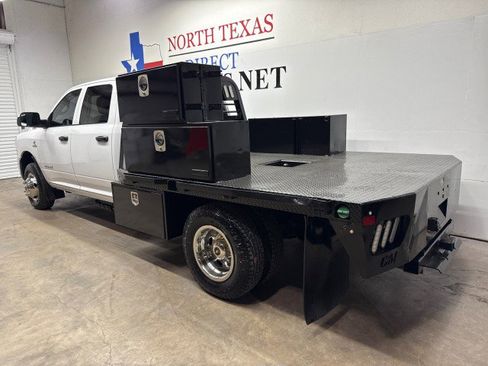 Used 2021 RAM 3500 Tradesman w/ Chrome Appearance Group image 8