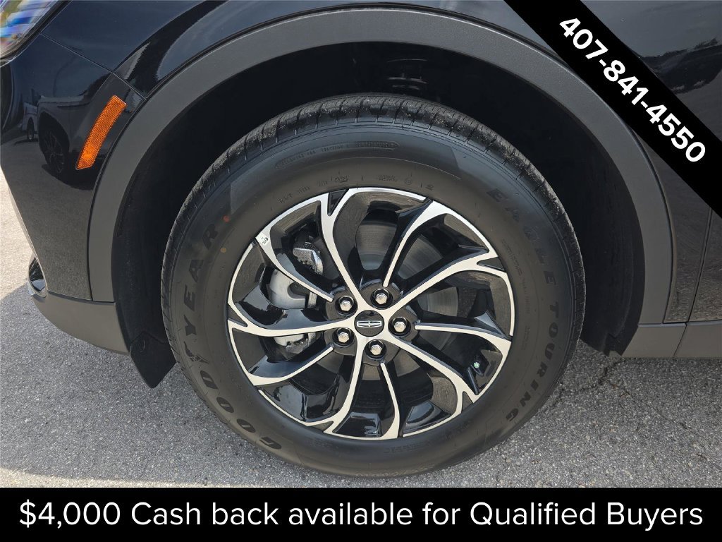 New 2026 Lincoln Nautilus Premier AWD/4WD image 8