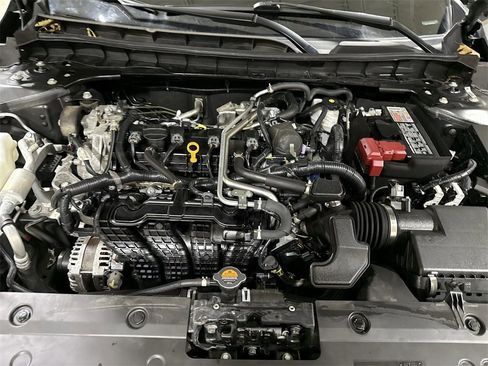 Used 2023 Nissan Altima 2.5 SR image 24