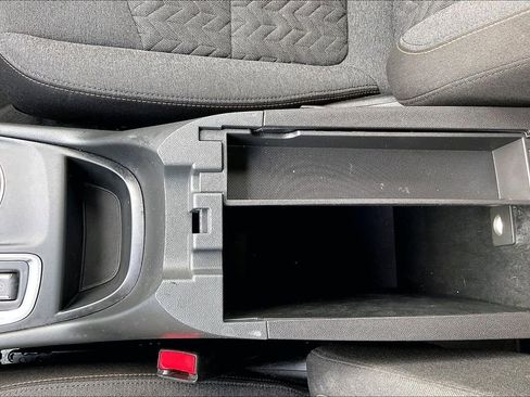 Used 2024 Chevrolet Equinox LT FWD image 26