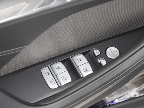 Used 2025 BMW M850i xDrive image 24