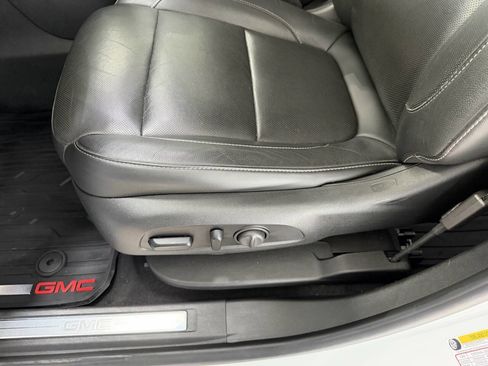 Used 2019 GMC Acadia SLT AWD/4WD image 20