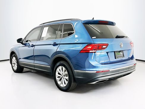 Used 2018 Volkswagen Tiguan SE AWD/4WD image 5
