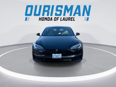 Used 2022 Tesla Model S Base image 3