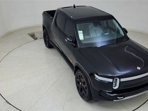 Used 2023 Rivian R1T Adventure image 77