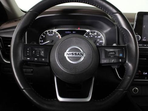 Certified 2021 Nissan Rogue SV w/ Premium Package AWD/4WD image 10