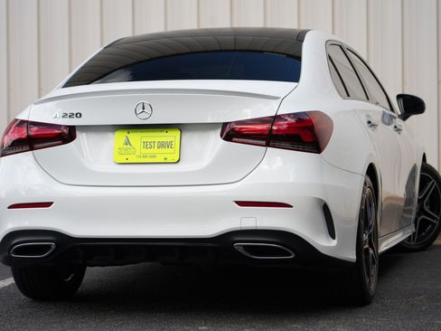 Used 2022 Mercedes-Benz A 220 w/ AMG Line image 3
