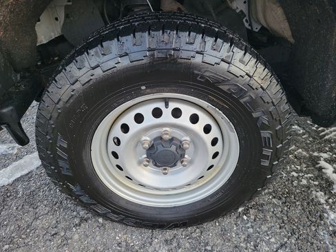 Used 2021 Ford Ranger XL image 12