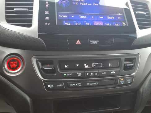 Certified 2020 Honda Ridgeline Sport image 24