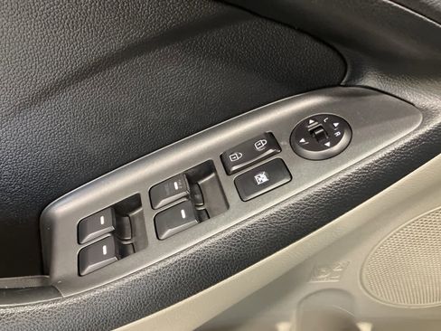 Used 2014 Kia Forte LX w/ Popular Package image 12