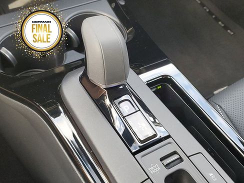 Certified 2025 Toyota Prius Limited image 23