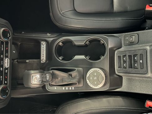 New 2026 Ford Bronco Outer Banks AWD/4WD image 23