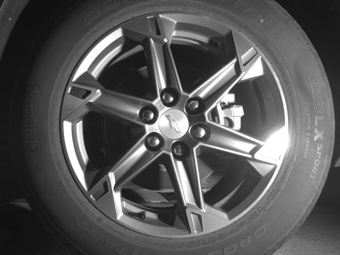 Used 2025 Chevrolet Blazer LT FWD image 14