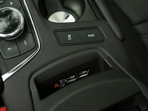 Certified 2024 Cadillac XT6 Premium Luxury w/ Platinum Package image 22