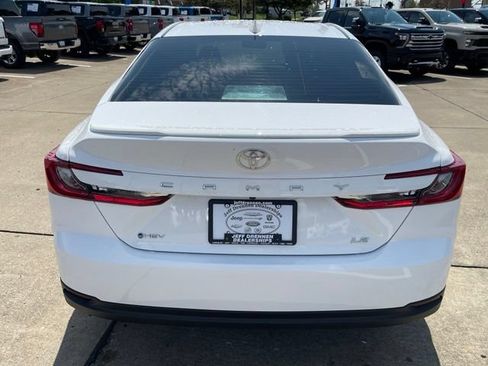 Used 2026 Toyota Camry LE w/ Convenience Package FWD image 6