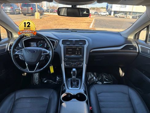 Used 2016 Ford Fusion Energi SE image 25