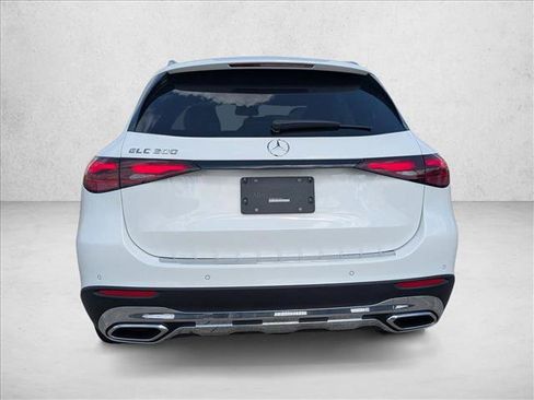 Used 2026 Mercedes-Benz GLC 300 image 6